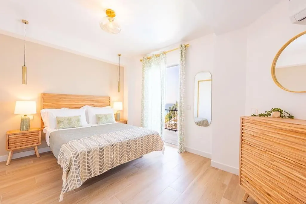Sea View, Stylish & Modern 2 Suites In The Center Nerja 0*,  Spagna